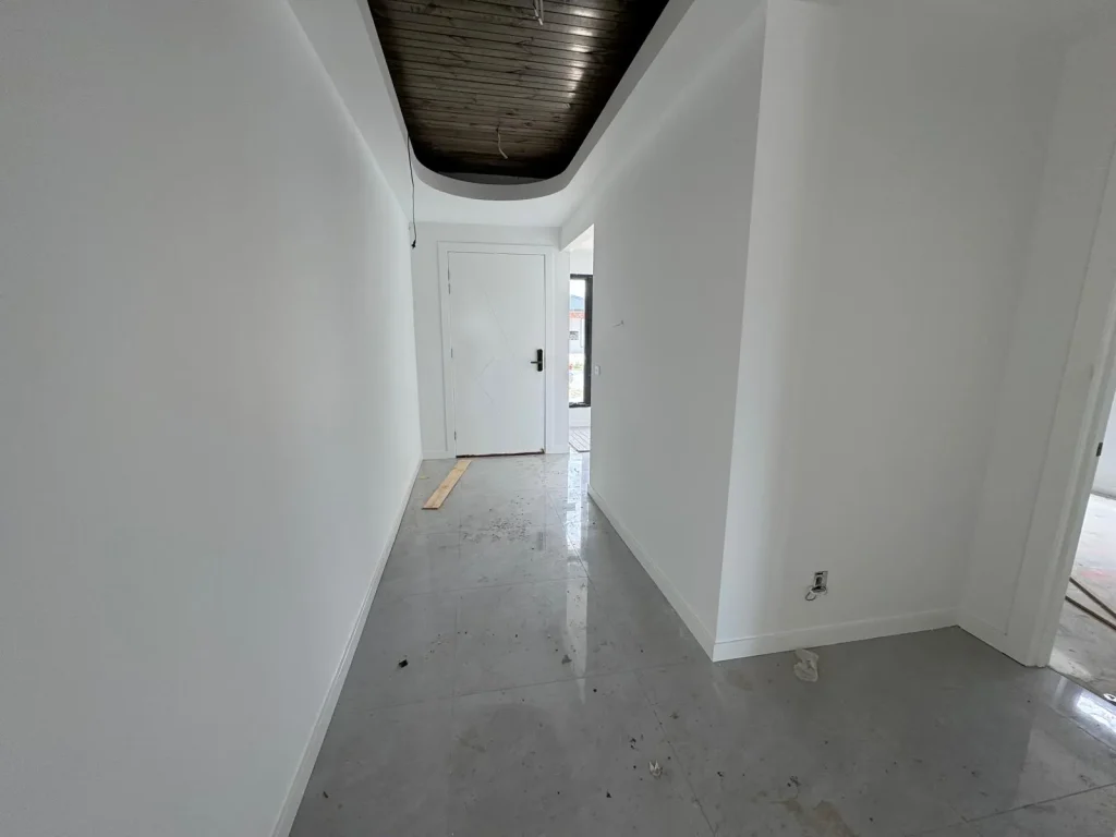 Photos (15)
